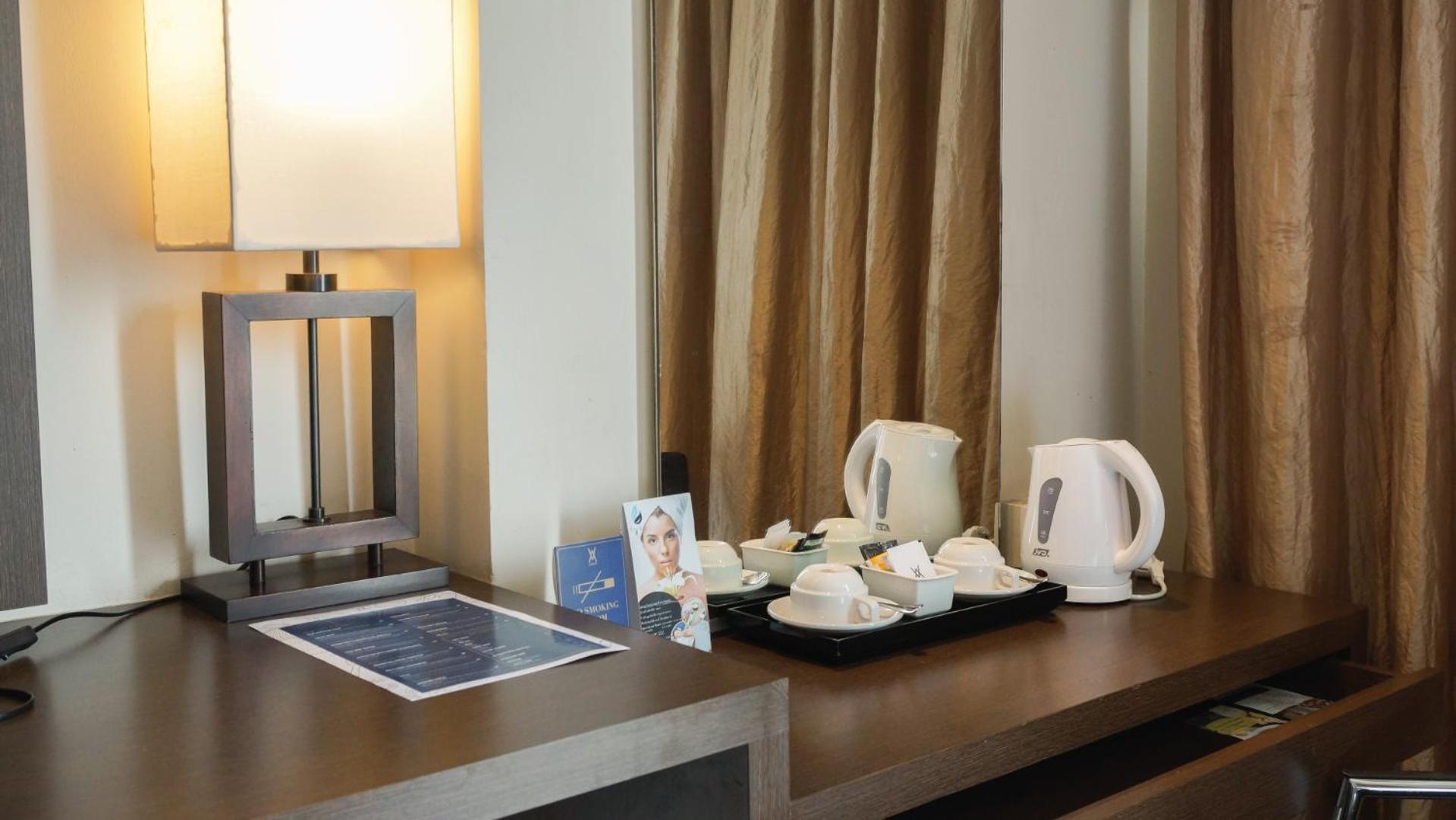 Akmani Hotel Τζακάρτα Εξωτερικό φωτογραφία